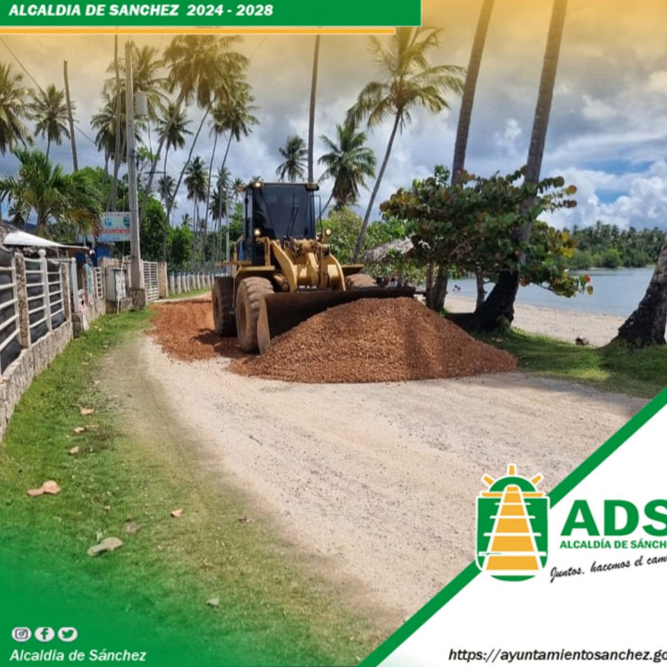 Alcaldía mejora acceso a la playa de Las Garitas y realiza operativo de limpieza